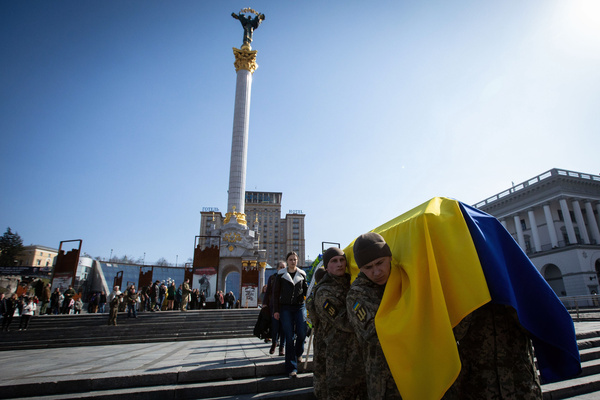Ukrainian servicemen carry a coffin with the body of their brother-in-arms Bizhan Sharopov, a widely known biologist, during his funeral ceremony at Independence Square in Kyiv. Ukrainian servicemen and his family paid their last respect to Ukrainian biologist and soldier Bizhan Sharopov. He was the chairman of the Council of Young Scientists of the National Academy of Medical Sciences of Ukraine and a researcher at the Department of Neuromuscular Physiology at the Institute of Physiology. He enlisted in the army during the beginning of the full-scale war and had been missing since April 2022. In February 2023, the Bogomolets Institute of Physiology of the National Academy of Sciences of Ukraine confirmed his death, and the report says that he died in a battle near Izyum.
