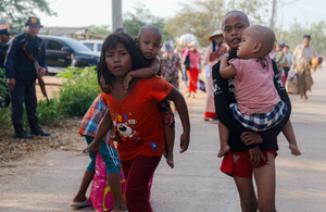 Children fleeing from the Myawaddy war seen in Mae sot. On April 12, Karen KNLA and PDF forces raided the army's 275th military garrison in Myawady town, prompting more than 100 soldiers to attempt to flee to Thailand across Friendship Bridge No. 2. The KNLA/PDF joint forces subsequently attacked these soldiers on the night of April 19th. According to residents, the military council's air response included no fewer than 40 bombs being dropped. As a result of the fighting, approximately 2,000 people fled to Mae Sot, Thailand, across the Moei (Thaung Yin) River.