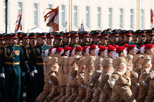 Russian military personnel and participants of the All-Russian Military Patriotic Social Movement, Yunarmiya, during the rehearsal of the Victory Parade for May 9 on Palace Square.