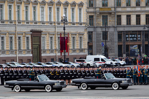 Military personnel of the parade squad on Palace Square during the general rehearsal of the Victory Parade. On May 9, 2024, Russia will celebrate Victory Day in the Great Patriotic War for the 79th time. The parade of troops of the territorial garrison of St. Petersburg will begin on the morning of May 9. 78 units of military equipment (including seven from the war era) will pass through Palace Square. After this, about 4,500 parade participants will march in front of the podium with veterans and other honored guests of the holiday, 3,000 of them from the Ministry of Defense. It is known that 350 WWII veterans will take part in the parade.