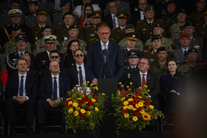 German Chancellor Friedrich Merz speaks during the ceremony of inauguration of the German brigade. The German 45th Armored Brigade "Lithuania" was officially inaugurated at a ceremony held at Cathedral Square in Vilnius, with the participation of German Federal Chancellor Friedrich Merz, German Defence Minister Boris Pistorius, Lithuanian President Gitanas Nausėda, and Lithuanian Defence Minister Dovilė Šakalienė.
Established in Lithuania on 1 April 2025, the brigade is projected to comprise around 5,000 Bundeswehr soldiers and civilian staff, with full combat readiness expected by 2027.