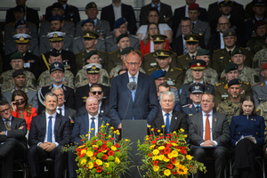 German Chancellor Friedrich Merz speaks during the ceremony of inauguration of the German brigade. The German 45th Armored Brigade "Lithuania" was officially inaugurated at a ceremony held at Cathedral Square in Vilnius, with the participation of German Federal Chancellor Friedrich Merz, German Defence Minister Boris Pistorius, Lithuanian President Gitanas Nausėda, and Lithuanian Defence Minister Dovilė Šakalienė.
Established in Lithuania on 1 April 2025, the brigade is projected to comprise around 5,000 Bundeswehr soldiers and civilian staff, with full combat readiness expected by 2027.