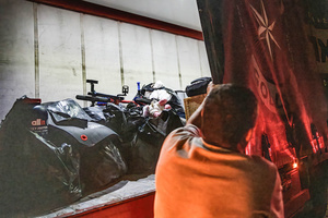A truck full of evacuated belongings from damaged houses next to a residential building in Beíer Sheva destroyed by an Iranian ballistic missile, in which four Israelis were killed.