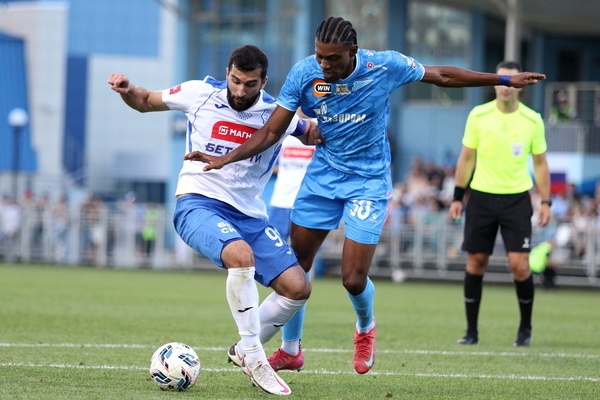 Mutalip Alibekov (99) of Dinamo, Zander Mateo Cassierra Cabezas and Mateo Cassierra (30) of Zenit seen in action during the friendly football match between Zenit Saint Petersburg and Dinamo Makhachkala at Smena stadium. Final score Zenit 2 : 0 Dinamo