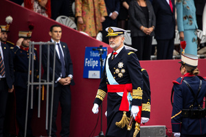 King Felipe VI attends the parade. During the Armed Forces parade on National Day led by King Felipe VI, Queen Letizia, their daughters Leonor de Borbón, Princess of Asturias and Infanta Sofía de Borbón.