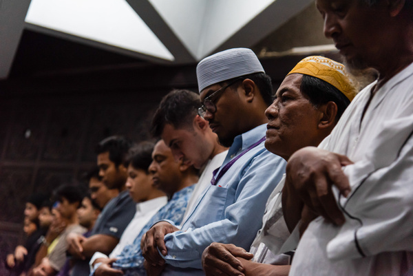 Muslims seen praying during the first day of Ramadan at the Islamic Centre in Bangkok. Ramadan is the ninth month of the Islamic calendar, and it is a month of fasting, prayer, and meditation for Muslims all over the world.