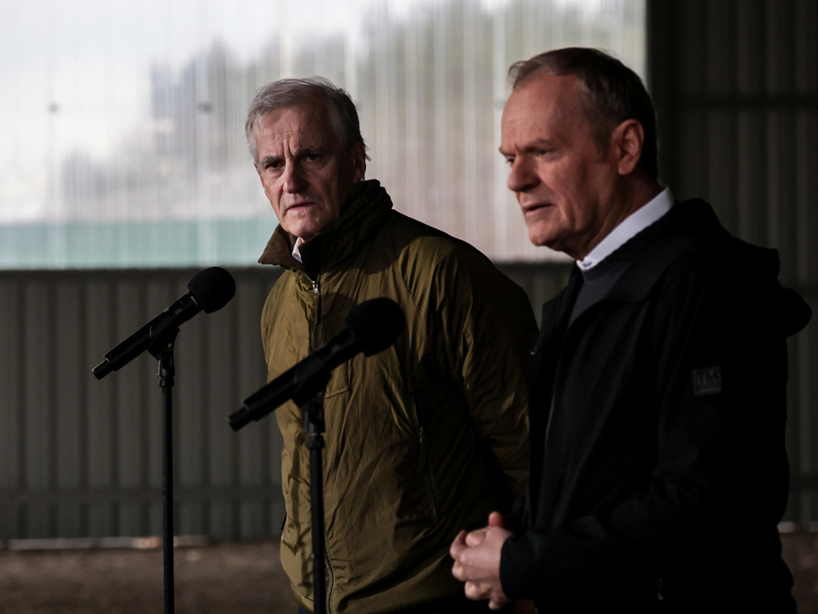 Prime Minister of Poland Donald Tusk speaks during a press conference during a meeting with the Prime Minister of Norway Jonasem Gahrem Størem in an armed forces training camp to initiate a tight military cooperation. Camp Jomsborg is a new training camp located in Poland and run by Norwegian military forces. Among other responsibilities it will train Ukrainian soldiers.