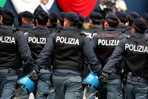 Special police units march during the parade. Heads of state and government attended the 80th Anniversary of Republic Day celebrations and the traditional military parade through the Imperial Fora. The ceremony, which pays homage to the values ​​of the Republic and the Armed Forces, took place in the heart of the capital before the highest Italian institutional officials and international delegations.