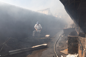 A man seen assessing the aftermath of a massive fire caused by a Russian military attack at the pochaina book market. On the night of August 16, 2026, a massive Russian air strike on Kyiv caused severe destruction and a large-scale fire at the "Pochaina" book market (formerly known as Petrivka) in the Obolon district. The enemy attack completely burned down several rows of trading pavilions containing books and stationery just ahead of the new school year. Emergency response teams worked at the scene to extinguish the blaze, which spread across a vast area. According to preliminary reports from city authorities, at least three people were injured as a result of the overnight attack. The destroyed marketplace had operated in the capital for nearly 30 years and stood as one of the largest hubs for book trade in Ukraine.