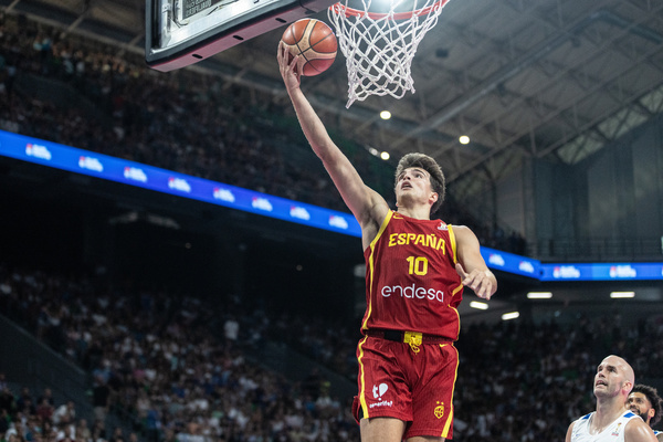 Hugo Gonzalez seen in action during the second round of the 2027 FIBA World Cup European Qualifiers between Greece and Spain at Telekom Center. Final score; Greece 108 : 106 Spain.