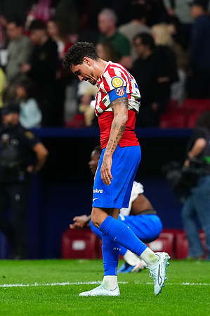 Julián Álvarez of Atletico de Madrid seen in action during the LaLiga EA Sports match between Atletico de Madrid CF and FC Barcelona at Riyadh Air Metropolitano. Final Score: Atletico de Madrid 1:2 FC Barcelona.