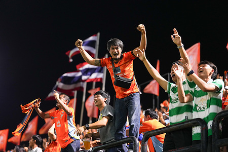 Ratchaburi FC fans cheer for their team during the AFC Champions League Two (ACL Two 2025/2026 ) Quarter-final second leg match between Ratchaburi FC and Gamba Osaka at Ratchaburi Stadium. Gamba Osaka won 2-1 after extra time, winning 3-2 on aggregate.