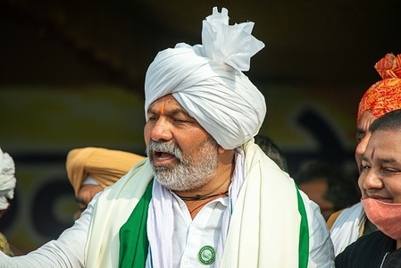 Spokesperson of Bhartiya Kisan Union, Rakesh Tikait leads the farmers during the protest.
As farmers' protest against the three farm acts continue on Ghazipur border, Delhi Police Sealed the border with barriers, concrete wall, and barbed wire to keep off farmers from accessing it for their protests.