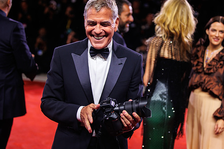 George Clooney attends the red carpet of the film "Jay Kelly" at the Palazzo del Cinema during the 82nd Venice Film Festival.