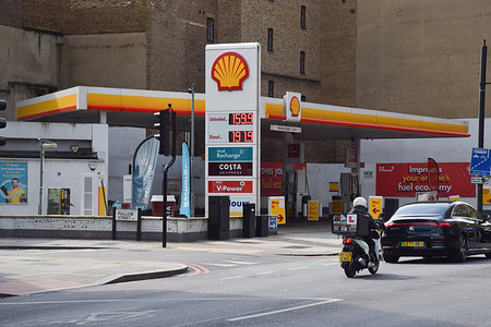 General view of the sign at a Shell station showing the increased prices of petrol and diesel, as UK fuel prices continue to rise due to the US and Israeli war on Iran.