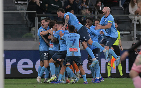 Sydney FC team seen in action during the 2025/26 Isuzu Ute A-League Men Round 24 match between Western Sydney Wanderers FC and Sydney FC held at the Commbank Stadium. Final score; Sydney FC 2:0 Western Sydney Wanderers.