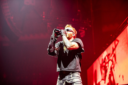 Maurizio Pisciottu, known professionally as Salmo performs live at Unipol Arena in Bologna. An explosive stage where the artist brings all the power of his new album RANCH live: 16 tracks born in his creative refuge in Sardinia, between rap, rock and pure introspection.