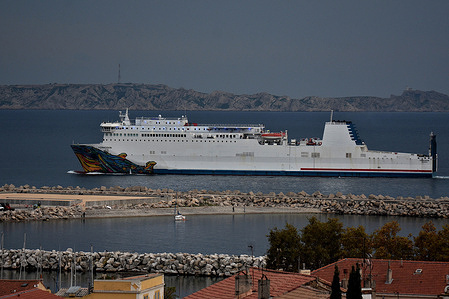 The Ro-Ro/Passenger Ship Cracovia arrives at the French Mediterranean port of Marseille.