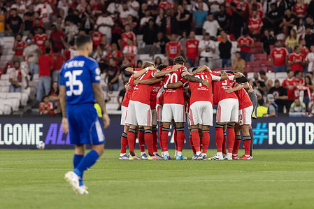 SL Benfica players huddle before the UEFA Champions League Matchday 1 between SL Benfica and Qarabag FK at Estadio da Luz Stadium. Final score SL Benfica 2 : 3 Qarabag FK