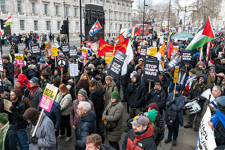 Crowd of protesters outside Downing Street during the demonstration. Anti‑war campaigners gathered outside Downing Street to protest against the US military operation that saw Venezuelan President Nicolas Maduro captured by President Donald Trump’s administration.