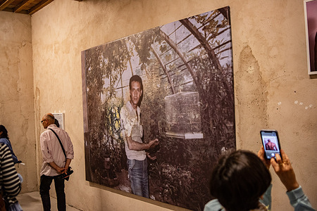 Some shots by Mohamed Hassan during the XXII European Photography Festival. The twenty-first edition of Fotografia Europea 2026 takes place in Reggio Emilia from April 30th to June 14th. The festival, titled "Ghosts of Everyday Life," explores invisible traces and memory through the eyes of leading international artists and emerging talents.