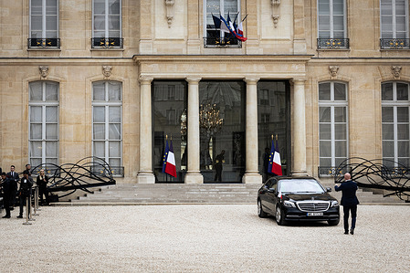 General view of the courtyard of the Elysée Presidential Palace. The french president Emmanuel Macron met with the President of the Republic of Poland Karol Nawrocki, at the Elysée Presidential Palace, in Paris.