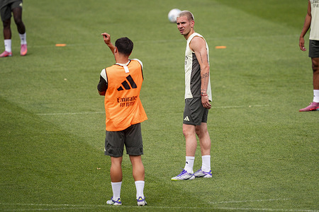 Players of Real Madrid (from L to R) Brahim Diaz and Franco Mastantuono seen in action during the training session ahead of their LaLiga EA Sports match against CA Osasuna at Ciudad Real Madrid.