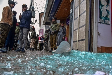 Broken glasses seen on the ground at the site after the grenade attack.
Militants lobbed a grenade on a police party in Srinagar city, damaging some shops in the vicinity but there were no reports of any casualty, police said. The attack comes less than 10 days ahead of Republic Day celebrations. Security in Kashmir valley has been increased ahead of India's 70th Republic day.