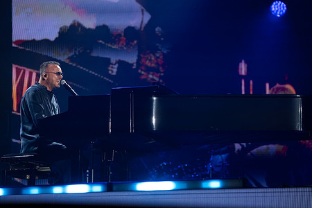 Gigi D'Alessio performs live at Reggia di Caserta.