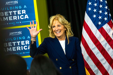 Dr. Jill Biden waving next to an American flag.
First Lady Dr. Jill Biden visited Truckee Meadows Community College (TMCC) to highlight how the American Rescue Plan has helped community colleges like TMCC.