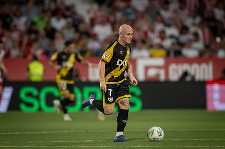 Isi Palazon of Rayo Vallecano is seen in action during a La Liga EA Sports match between Girona FC and Rayo Vallecano at Estadi Municipal de Montilivi. Final Score: Girona FC 1 - Rayo Vallecano 3.