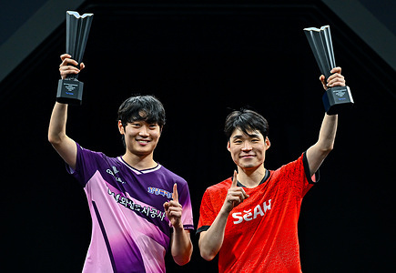 Champion Jang Woojin (R) and Cho Daeseong (L) of South Korea pose during the awarding ceremony after the men's doubles final match against Huang Youzheng and Wen Ruibo of China at the WTT Star Contender Doha 2026 at the Lusail Sports Arena.Wong Jang Woojin and Cho Daeseong won over Huang Youzheng and Wen Ruibo 3-2