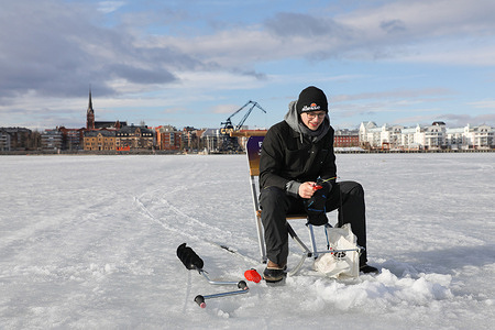 A Swedish man ice fishes on Lulea's Isbanan in the Swedish Lapland. Lulea's Isbanan in Sweden is an 11-kilometre-long ice track formed every winter on the sea. It is made possible by the Gulf of Bothnia in northern Sweden. The water, a mixture of river and sea water, is neither fresh nor salty, so every winter it's transformed into an ice rink. For decades, local residents have flocked here on weekends. They put on their skates, hike or bike. In recent years, the area has even become a tourist destination. The economy, originally based on fishing, now relies half on tourism.