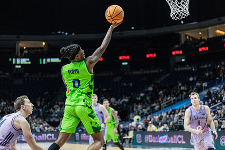 Jordan Floyd of Tofas Bursa seen in action during the round of 16 phase of the Champions Basketball League between Alba Berlin and Tofas Bursa at the Uber Arena. Final score: ALBA Berlin 69: 60 Tofas Bursa.