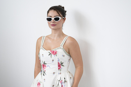 Eve Hewson attends the "Jay Kelly" photocall during the 82nd Venice International Film Festival.