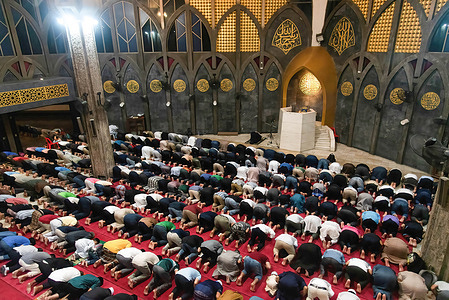 Muslims seen praying during the first day of Ramadan at the Islamic Centre of Thailand. Ramadan is the ninth month of the Islamic calendar, and it is a month of fasting, prayer, and meditation for Muslims all over the world and it is believed that the commemoration of Muhammad's first revelation.