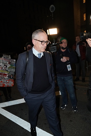 Kevin Maxwell (Ghislaine Maxwell's brother) exits the Federal Court Building in New York. 
Kevin Maxwell speaks briefly with press about Ghislaine's poor treatment in federal custody.