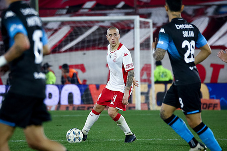 Federico Fattori of Huracan (C) seen in action during the match between Huracan vs Racing as part of Liga Profesional de Futbol Argentino - Fecha 9 at Estadio Tomas Adolfo Duco. (Final score: Huraca 0 - 0 Racing)
Final score: Argentina 3 - 0 Chile