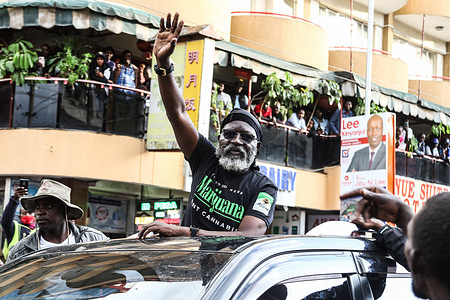 The Roots Party presidential candidate George Wajackoyah gestures to the crowd during his campaign in Nakuru City ahead of Kenya's August general election. George Wajackoyah said he would legalize Marijuana growing to spur economic development should he become Kenya's next president.