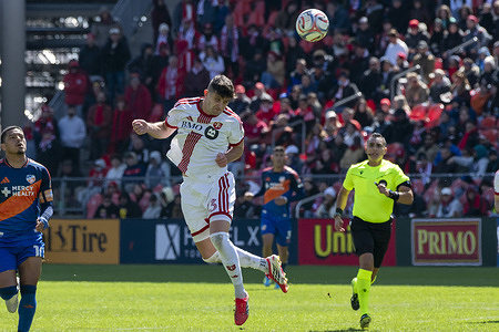 Benjamin Kuscevic #13 of Toronto FC in action during the MLS game between Toronto FC and FC Cincinnati at BMO field. Toronto FC 1 : 1 FC Cincinnati