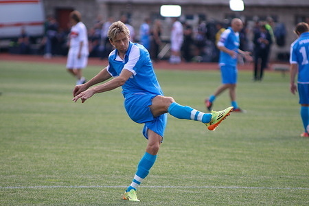Anatoliy Tymoshchuk (No.44) of Zenit in action during the Betting Match of Legends between Zenit Saint Petersburg and Spartak Moscow at Petrovsky Stadium. Final score; Zenit 2:0 Spartak.