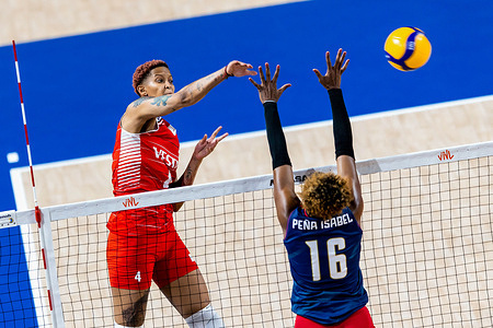 Melissa Teresa Vargas (#4) of Turkiye seen in action during the preliminary match of FIVB Volleyball Nations League Hong Kong 2023 between Dominican Republic and Turkiye at Hong Kong Coliseum. Final score; Dominican Republic 1:3 Turkiye