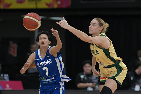 Janine Pontejos (L) of the Philippine Women Basketball team in action during the 2023 FIBA Women's Asia Cup Division A match between Australia and Philippines at Quay Centre. Final score; Australia 105:34 Philippines.