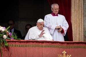 Vatican City, Vatican - 20/04/2025 12:20:47: Pope Francis delivers his traditional ‘Urbi et Orbi’ Blessing from the balcony of St. Peter's basilica overlooking St. Peter's Square in Vatican City.