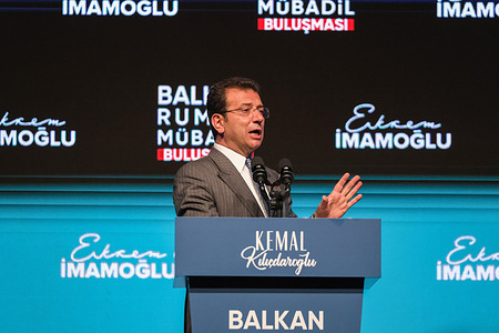 Ekrem İmamoğlu, Mayor of Istanbul Metropolitan Municipality, seen speaking during a meeting. Republican People's Party Chairman and Nation Alliance Presidential Candidate Kemal Kılıçdaroğlu, Istanbul Metropolitan Mayor and Nation Alliance Vice President Candidate Ekrem İmamoğlu, and IYI Party Chairman Meral Akşener came together for the Balkan Rumelian Emigrant Meeting held at Istanbul Haliç Congress Center.