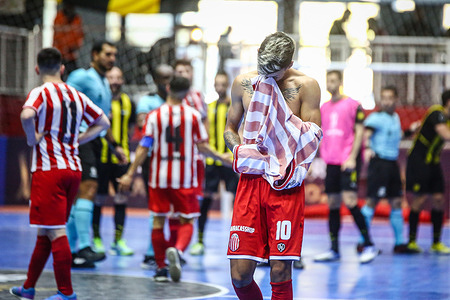 Andres Teran (No.10) of Barracas Central (ARG) seen during the quarterfinals of CONMEBOL Libertadores Futsal 2022 between Penarol and Barracas Central at Befol Arena. Final score; Penarol (URU) 4:2 Barracas Central (ARG).