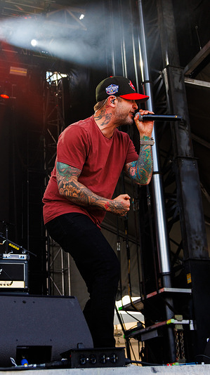 Dallas Smith of Default performs at Rock'n Thunder in Edmonton.