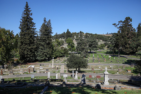 Mountain View Cemetery in Oakland is pictured.