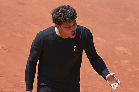 Ben Shelton of United States celebrates against Dino Prizmic of Croatia (not in view) in the Men's Singles Round of 64 match during day five of the Mutua Madrid Open at La Caja Magica. victory of Dino Prizmic 6-4, 6-7, 7-6