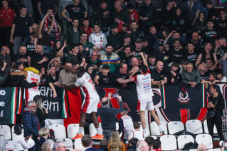 Pallacanestro Varese OpenJobMetis players seen celebrating with the fans during LBA Lega Basket A 2025/26 Regular Season game between Pallacanestro Varese OpenJobMetis and Bertram Derthona Basket Tortona at Itelyum Arena. Final score; Pallacanestro Varese OpenJobMetis 97 | 87 Bertram Derthona Basket Tortona.